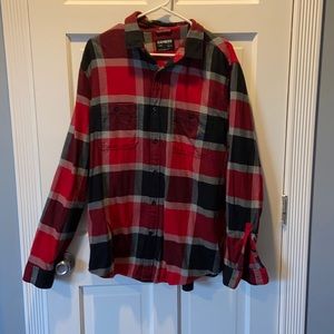 Men’s flannel button down